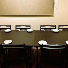 8名様のテーブル席小規模宴会にぴったりの完全個室
