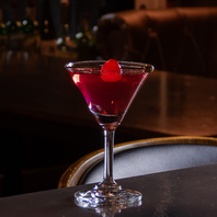 季節のフルーツを使った特製カクテルを多数ご用意！