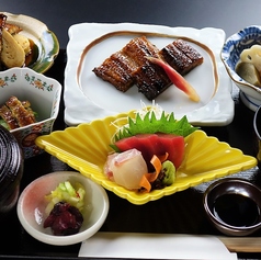 日本料理いろどり庵のコース写真