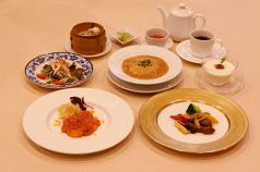 プレミアムランチコース　　　　　〈限定15食〉