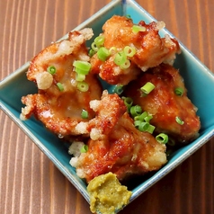 金沢名物鶏もも肉の昆布〆唐揚げ