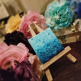 店内でお花が買えるコーナーがございます！花束やバスケットもご要望ください！