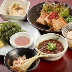 県産食材を使った料理満載!
