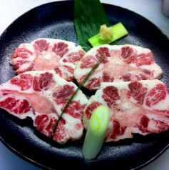 人気の骨付きテール焼肉☆1430円