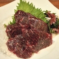 料理メニュー写真 釧路産 鯨の刺身