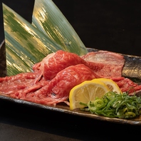 口の中でとろける！目の前で炙る極上の和牛炙り肉寿司