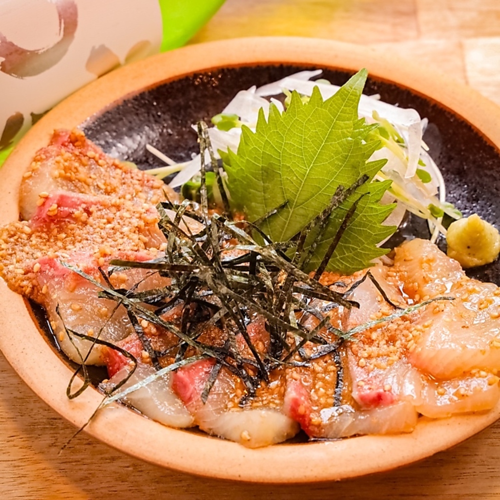 季節ごとの居酒屋メニューが充実しています。時期ごとに変わるおばんざいをお愉しみ下さい。