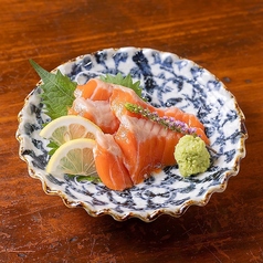 サーモン刺身