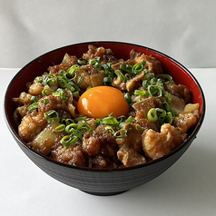 厳選和牛ホルモン丼