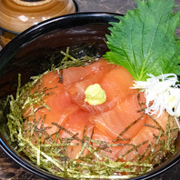 本まぐろの漬け丼