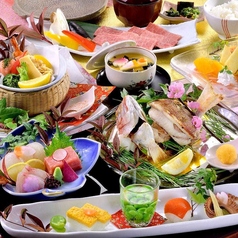 慶事や法要から、気軽に楽しめる御膳メニューも。