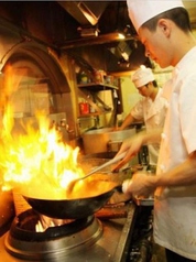 中華ダイニング 餃子屋台 ホテルエクセル岡山店特集写真1