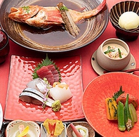 シーンに合わせた様々な宴会コースを5,000円～ご用意