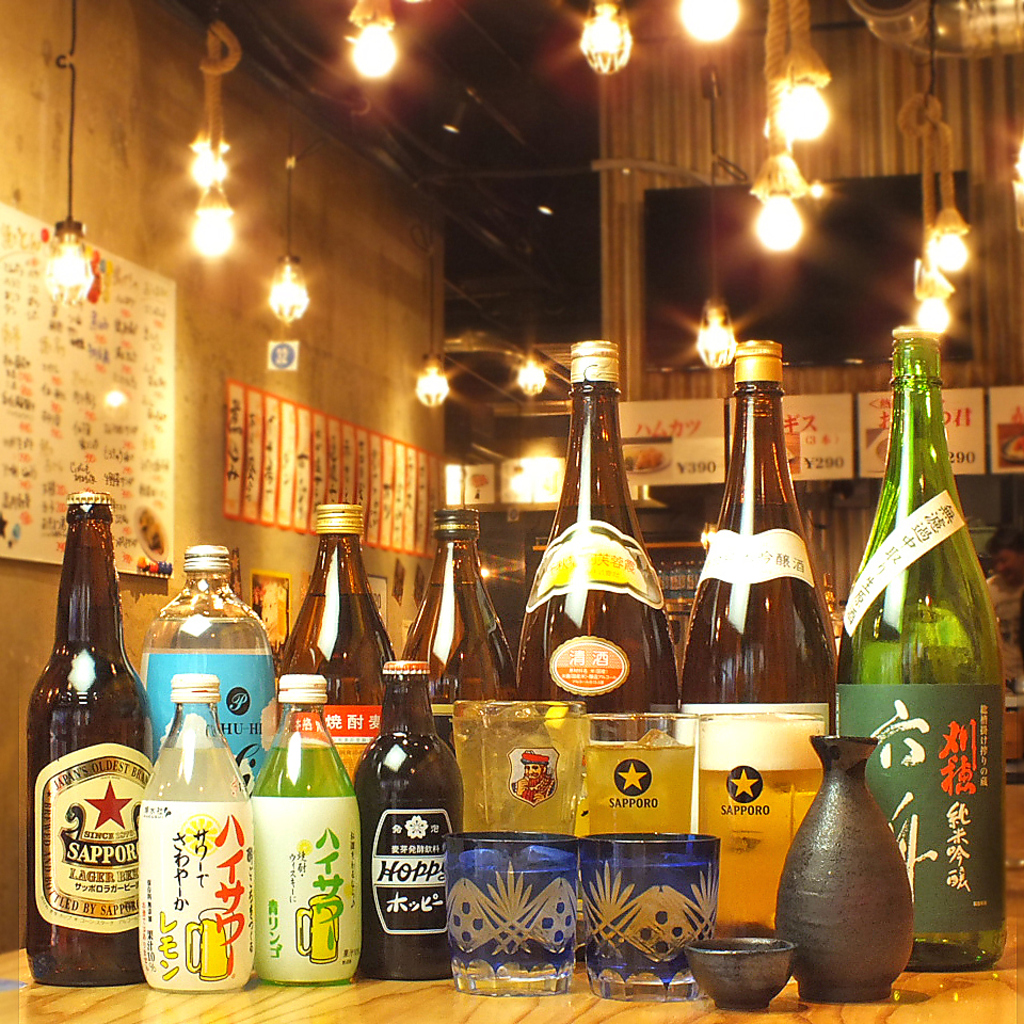 焼き鳥・焼きとんにオススメな焼酎・日本酒各種ご用意致しております。
