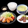 料理メニュー写真&nbsp;三陸産大粒カキフライと牛たんメンチカツ定食