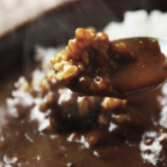 4日仕込みの馬たんカレー