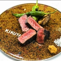 薪窯を使った薪焼き料理