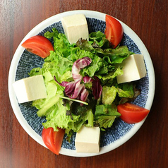豆腐とトマトのサラダ