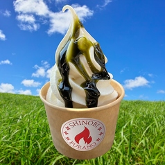 ふらの牛乳ソフトクリーム（抹茶）