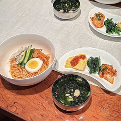 韓国宮廷料理 オソワヨの特集写真