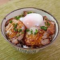 チャーシュー丼