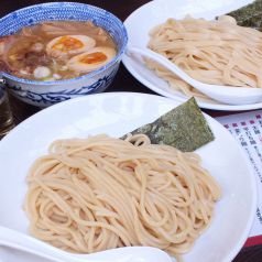 秘伝の打ち方で作る数種類の無添加麺★味の違いを楽しむ