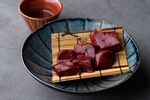 鮮度が命。とろける和牛レバーは数量限定で提供