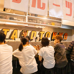STAND TOKYO スタンドトーキョー 岡山駅前店の雰囲気3