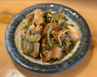 厳選された沖縄県産肉や地元の味覚を心ゆくまで堪能