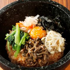 焼肉・韓国料理ＫｏｌｌａＢｏ横浜ワールドポーターズ店の特集写真