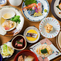 お一人様でも楽しみやすい小皿料理を豊富にご用意。