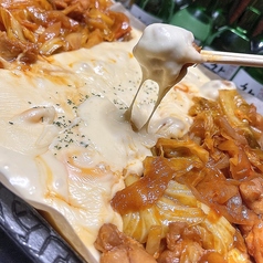 <予約限定メニュー登場！！>みんなで囲えるこりじゃの甘辛タッカルビ　【チーズタッカルビ】　約3人前