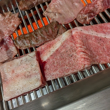 焼肉 まる喜の雰囲気1