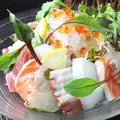 料理メニュー写真 漁師風海鮮サラダ