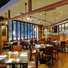 ウルフギャング パック WOLFGANG PUCK 赤坂アークヒルズ店の特集写真