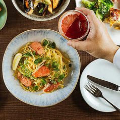 ◎R：レギュラーサイズ（1～2名様） / L：ラージサイズ（3～4名様）