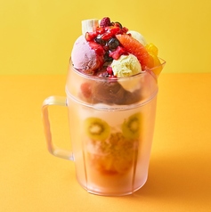 相撲レスラーパフェ