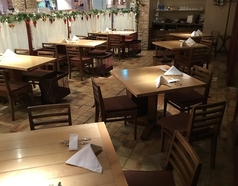 解放的なテラス席(ジョイナス地下2階通路側のお席)も以外と落ち着くと定評頂いております。