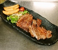 料理メニュー写真&nbsp;若鶏もも肉の燻製炙り
