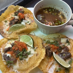 birria tacos set