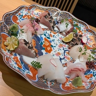 職人の手技により彩り豊かに姿を変える、旬の鮮魚の魅力