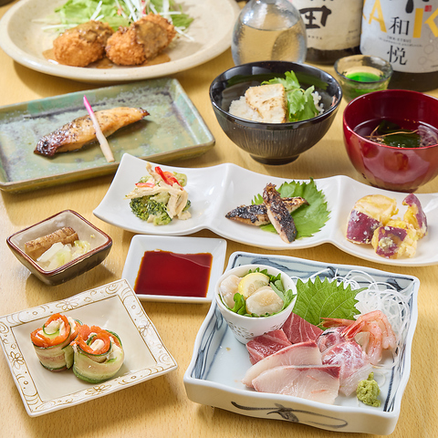 ランチや昼飲みも大歓迎◎こだわりの厳選食材を素材の味を引き出す調理法でご提供♪