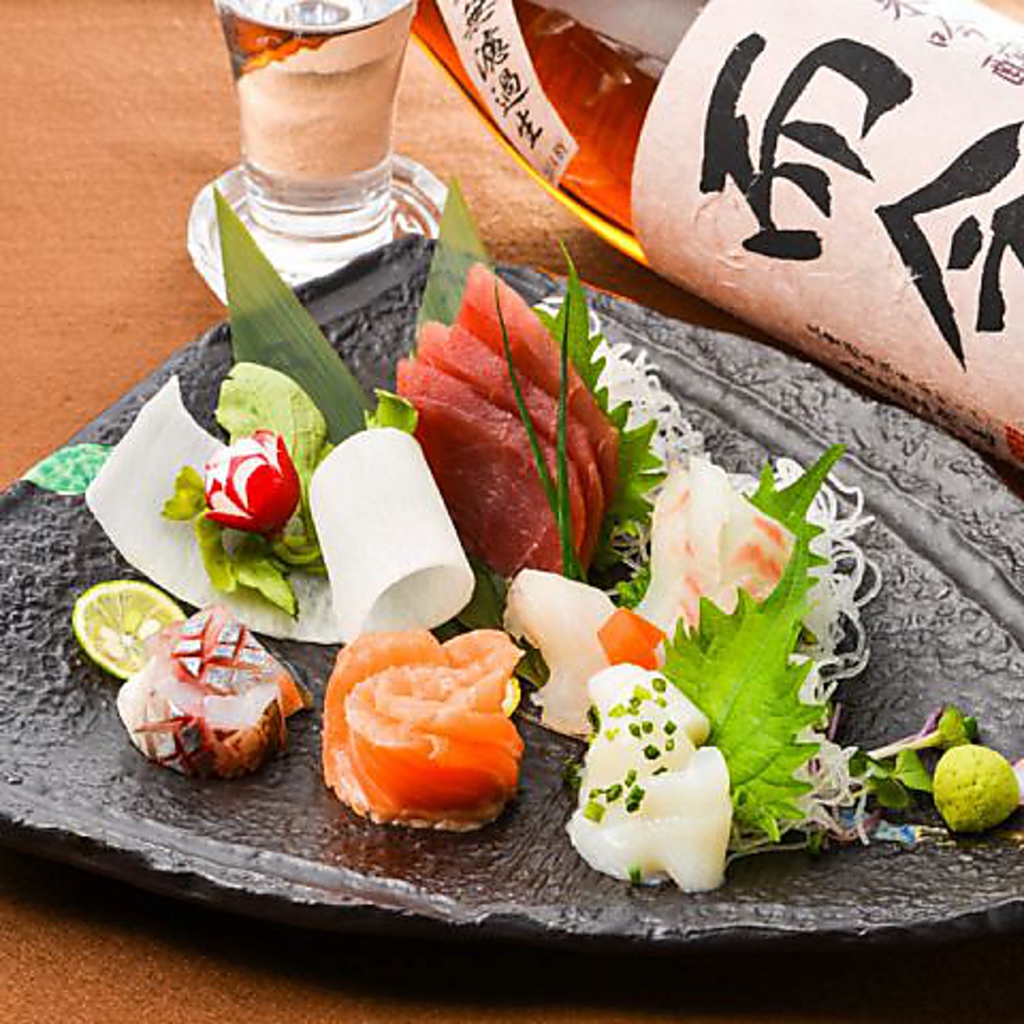 見た目でもお楽しみいただけるお料理の数々です。【海鮮・炙り・飲み放題・産地直送】