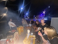 店舗の敷地は広いので、BBQなども可能です◎