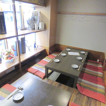 ヤサイ串巻ベジィタ 新宿の雰囲気1