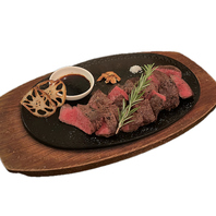 肉の女王と呼ばれる希少高級部位のヘレ肉をこの価格で！