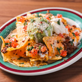 料理メニュー写真&nbsp;NACHOS / ナチョス