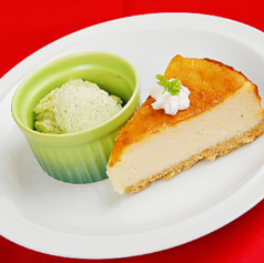 自家製 濃厚チーズケーキと緑茶ムース
