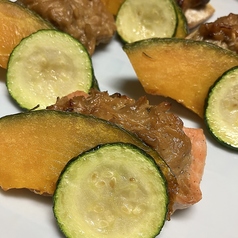 秋野菜の揚げ浸し/鮭の味噌焼き　各