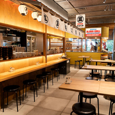 餃子屋台さんくみ 立川グリーンスプリングス店の雰囲気3